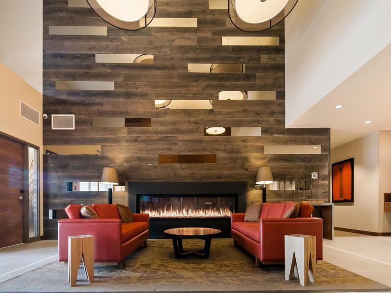 Mountain View Inn & Suites Sundre Экстерьер фото